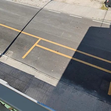 Quadrilocale Con Aria Condizionata E Posto Auto A Due Passi Dal Mare Apartamento